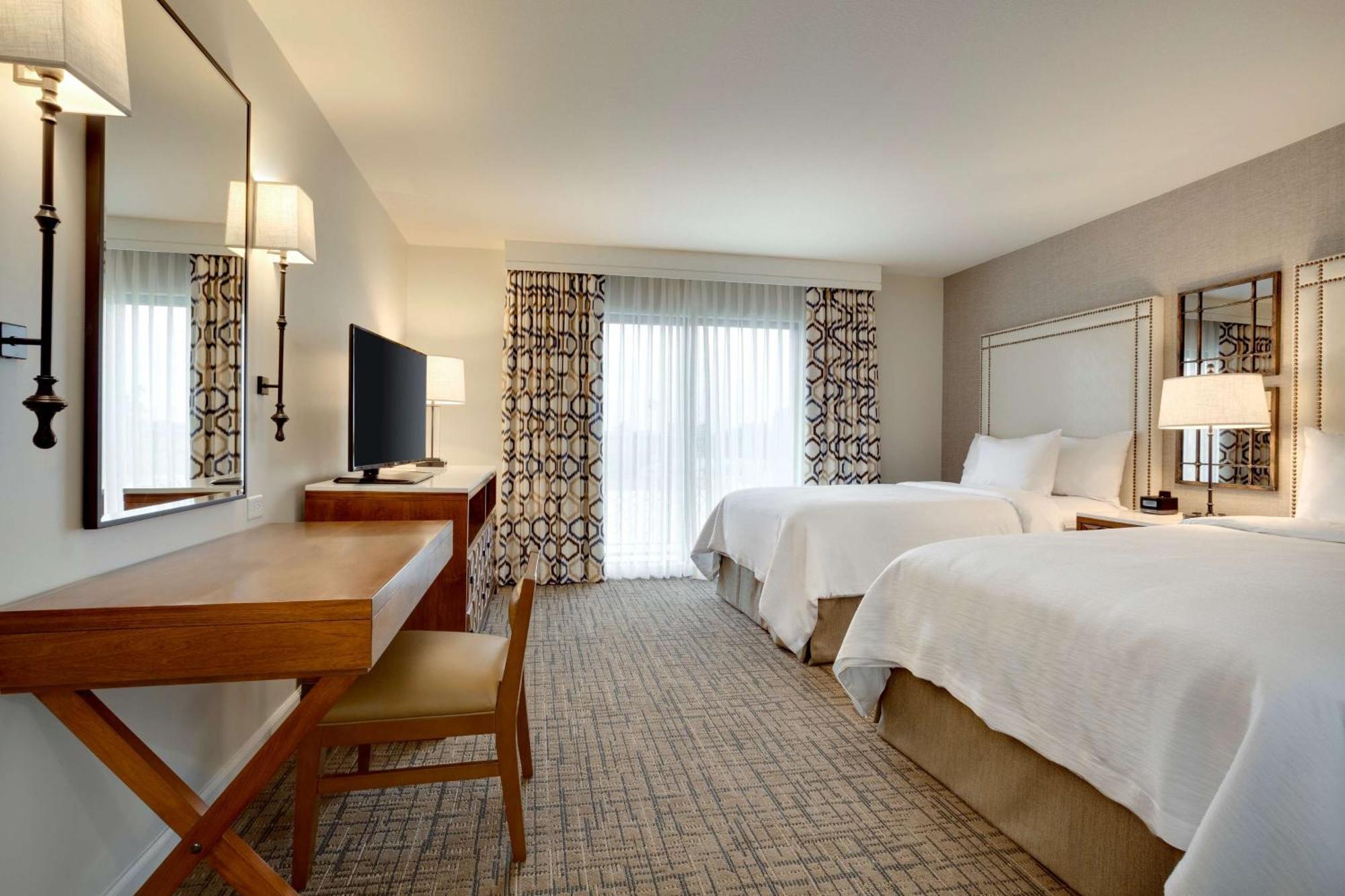Embassy Suites By Hilton Scottsdale Resort מראה חיצוני תמונה