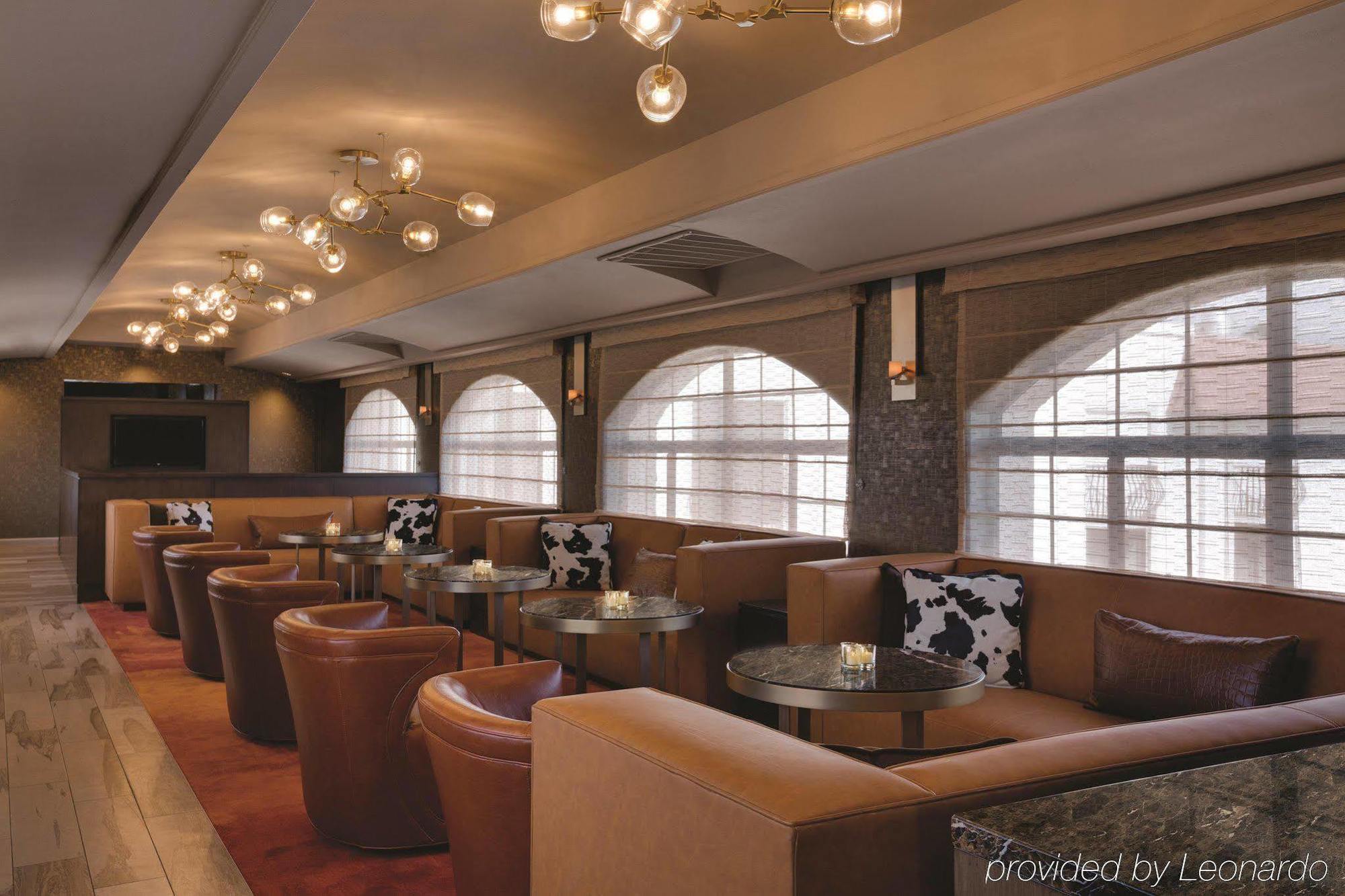 Embassy Suites By Hilton Scottsdale Resort מראה חיצוני תמונה